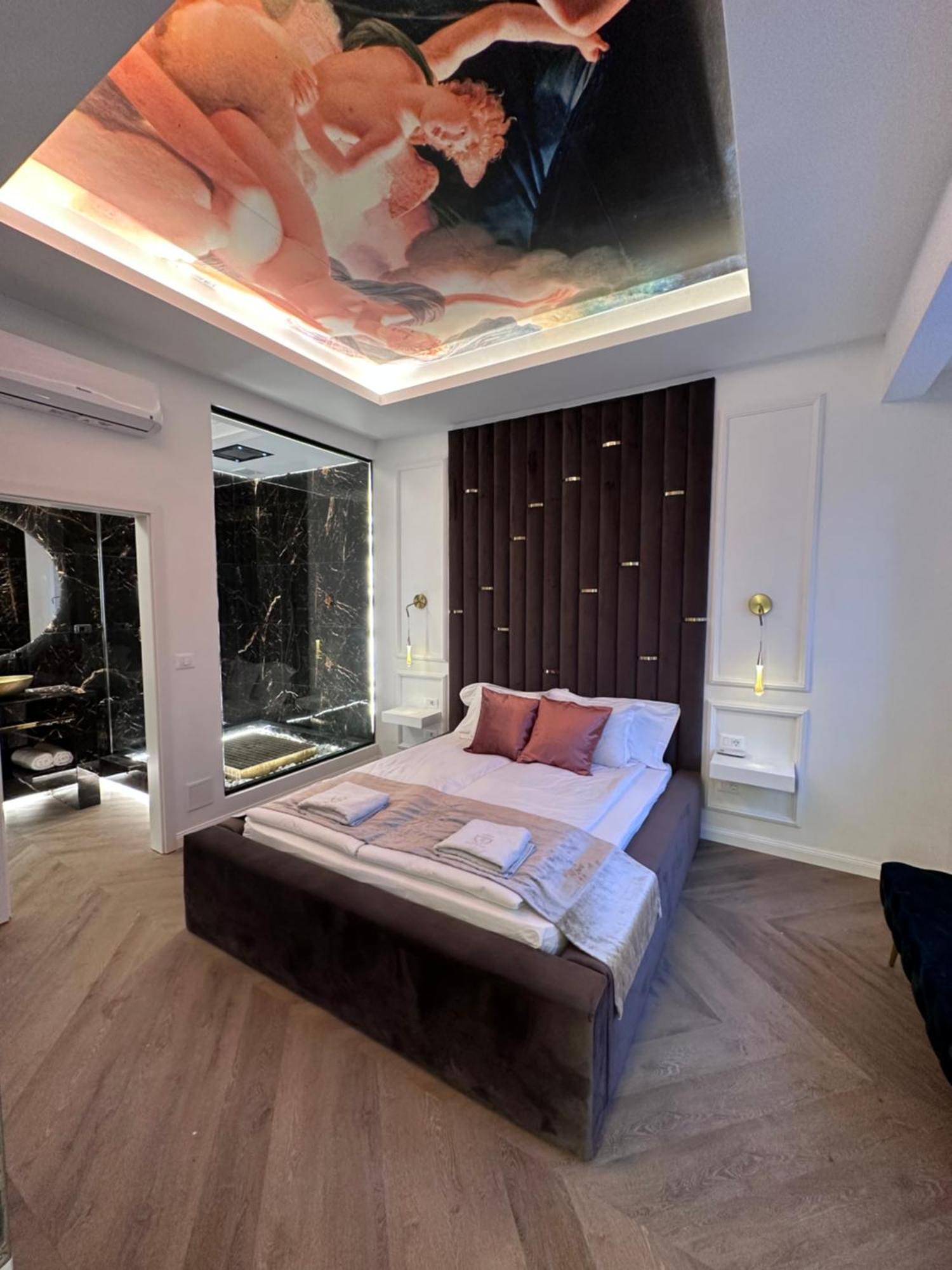 Jacuzzi Royal Suite بودابست المظهر الخارجي الصورة